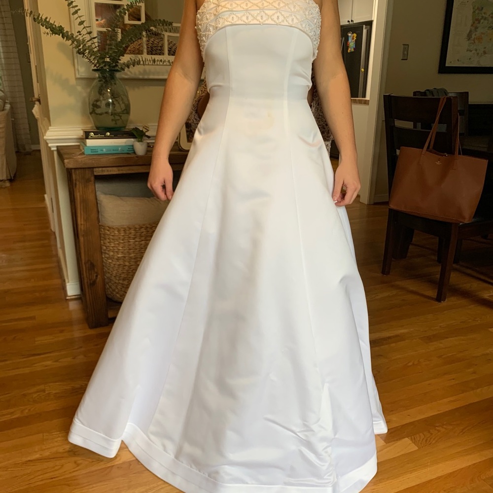 Wedding dress